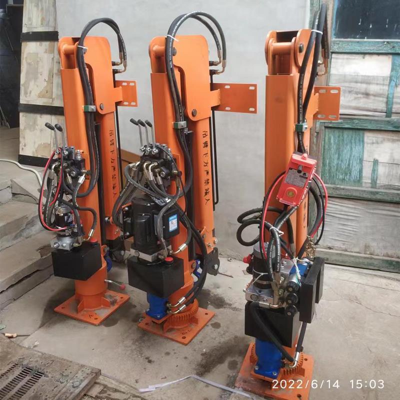 井陉矿区重汽蓝牌随车吊 3.2吨 国六动力强 液压驱动 农用自卸起重机